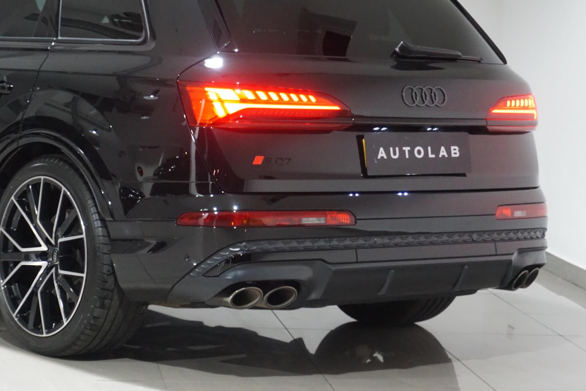 Audi SQ7 4.0 TFSI V8 Black Edition SUV 5dr Petrol Tiptronic quattro Euro 6 (s/s) (507 ps)